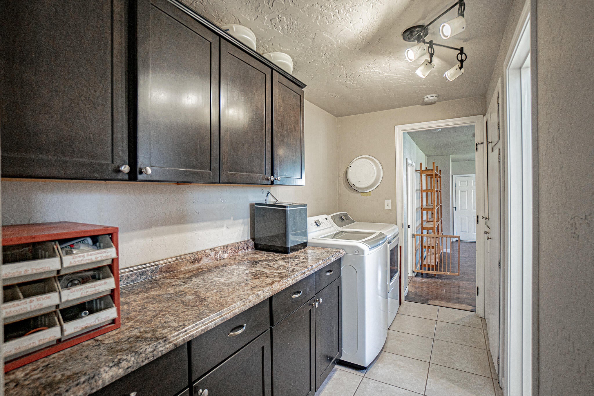 994 South Stage Road Medford, OR 97501 - Photo 20 of 38 DSC00492-HDR