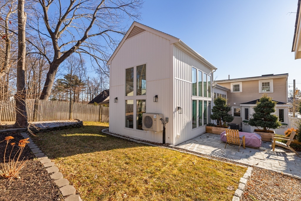 27 Broad Cove Road Hingham, MA 02043 - Photo 31 of 41 Gallery Image 31