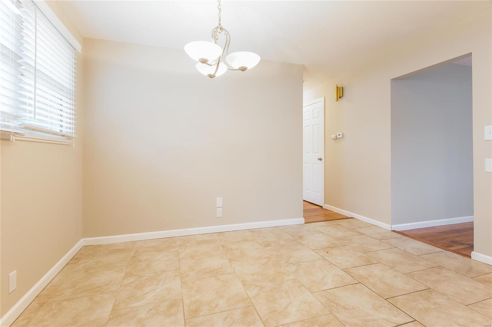 10401 Trask Drive St. Louis, MO 63136 - Photo 6 of 15