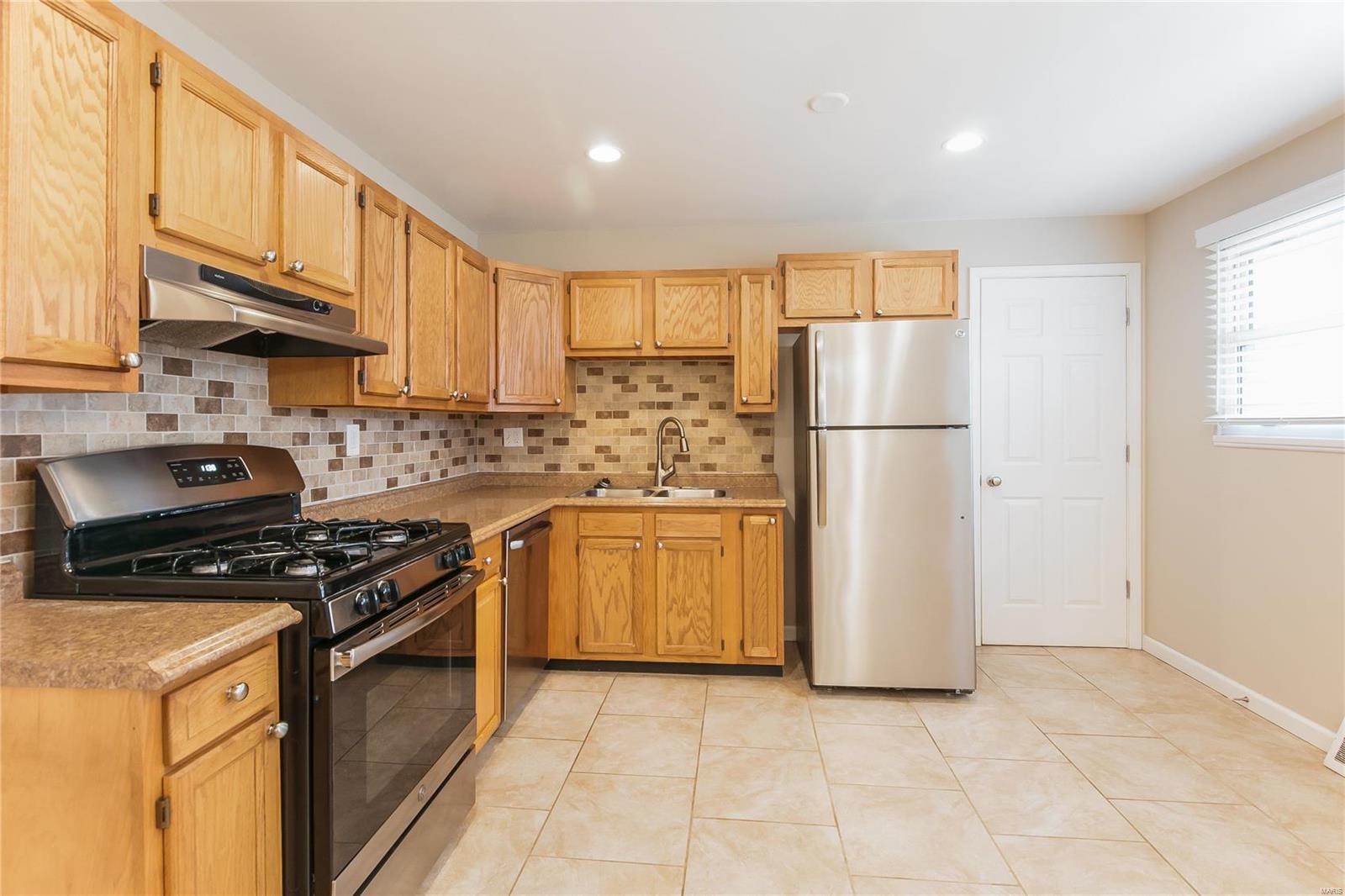 10401 Trask Drive St. Louis, MO 63136 - Photo 7 of 15