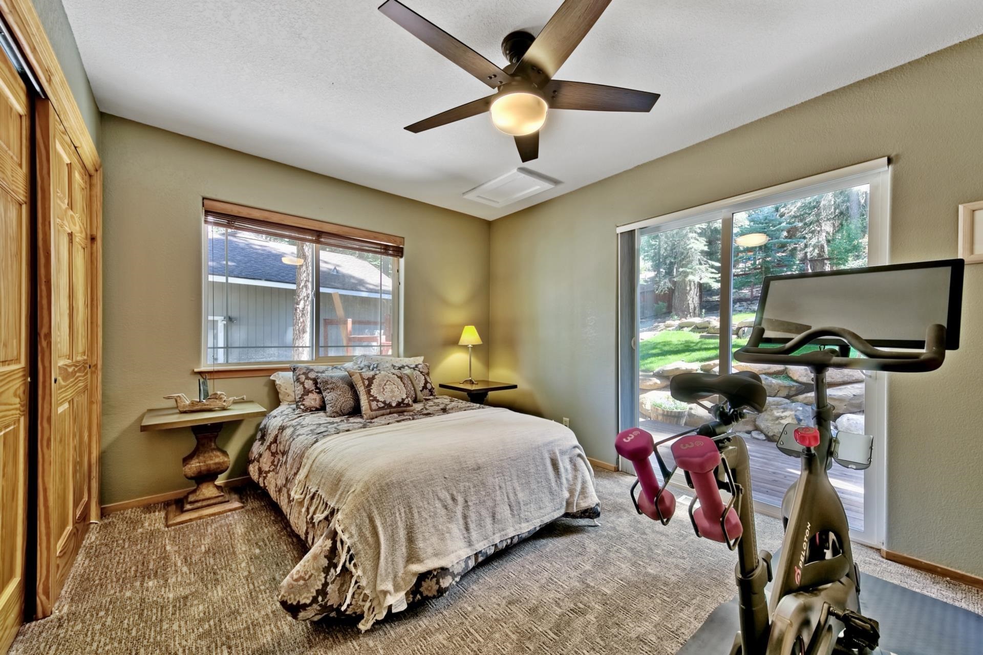 10501 Heather Road Truckee, CA 96161 - Photo 16 of 21 Gallery Image 16