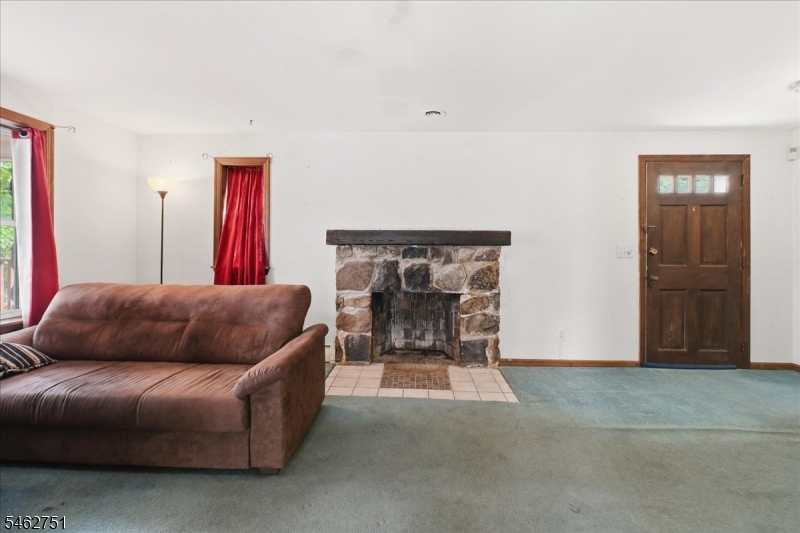 42 Fayson Lakes Road Kinnelon, NJ 07405 - Photo 18 of 37 Gallery Image 18