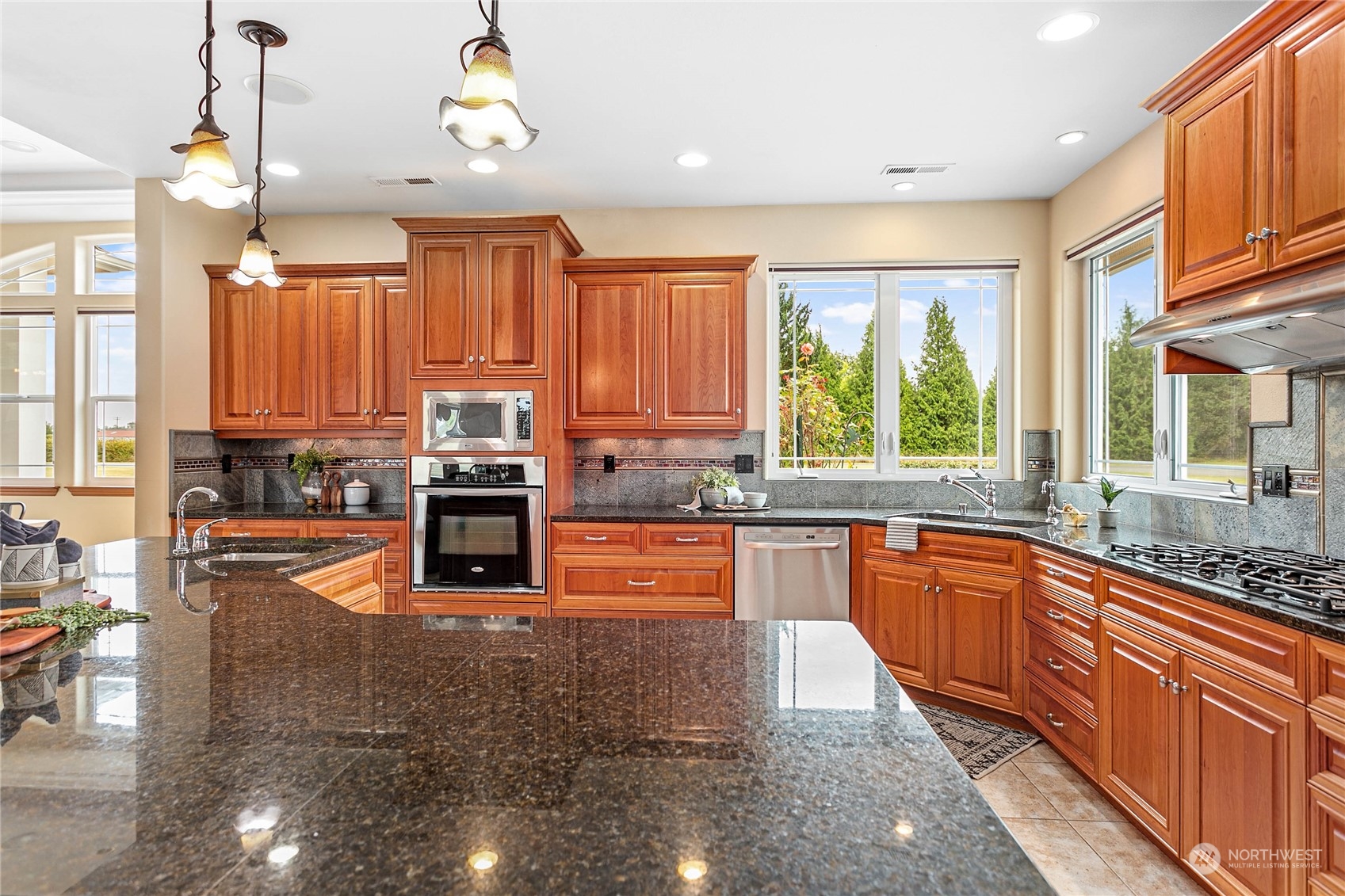 751 West Smith Road Bellingham, WA 98226 - Photo 11 of 40