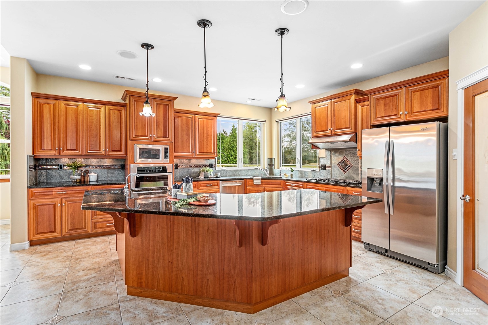 751 West Smith Road Bellingham, WA 98226 - Photo 10 of 40