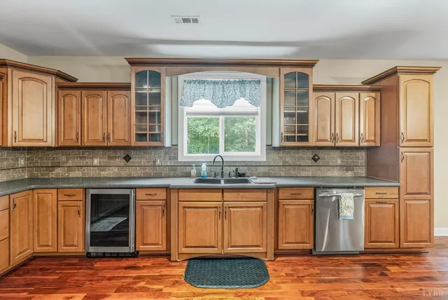 a view of a livingroom with furniture and window