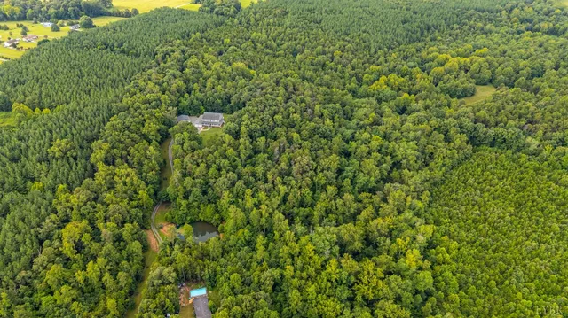 $999,900 | 175 Tracie Drive, Altavista, VA 24517