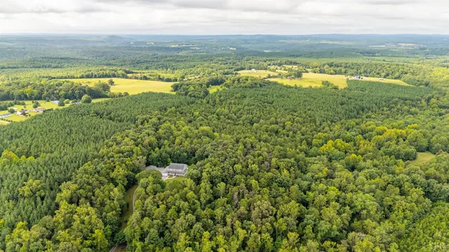 $999,900 | 175 Tracie Drive, Altavista, VA 24517