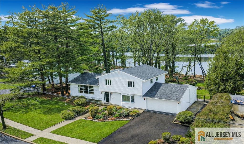 11 Agate Road East Brunswick, NJ 08816 - Photo 1 of 49