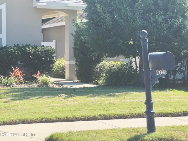 $2,100 | 204 Candlebark Drive, Jacksonville, FL 32225
