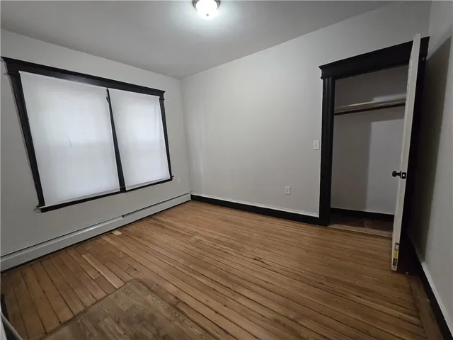 $1,950 | 239 Washington Avenue, Providence, RI 02905