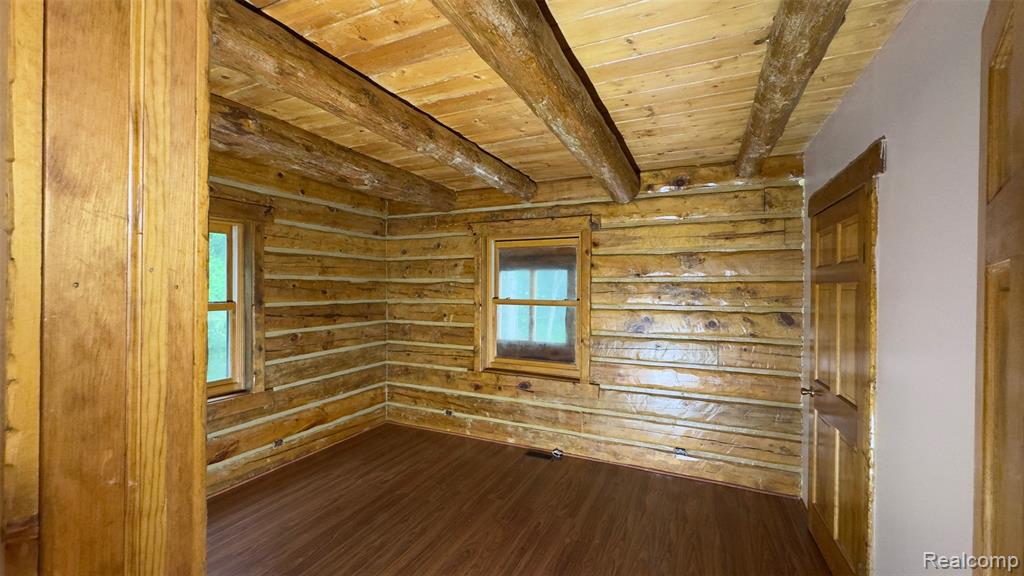 2608 East Sutton Road Metamora, MI 48455 - Photo 17 of 64