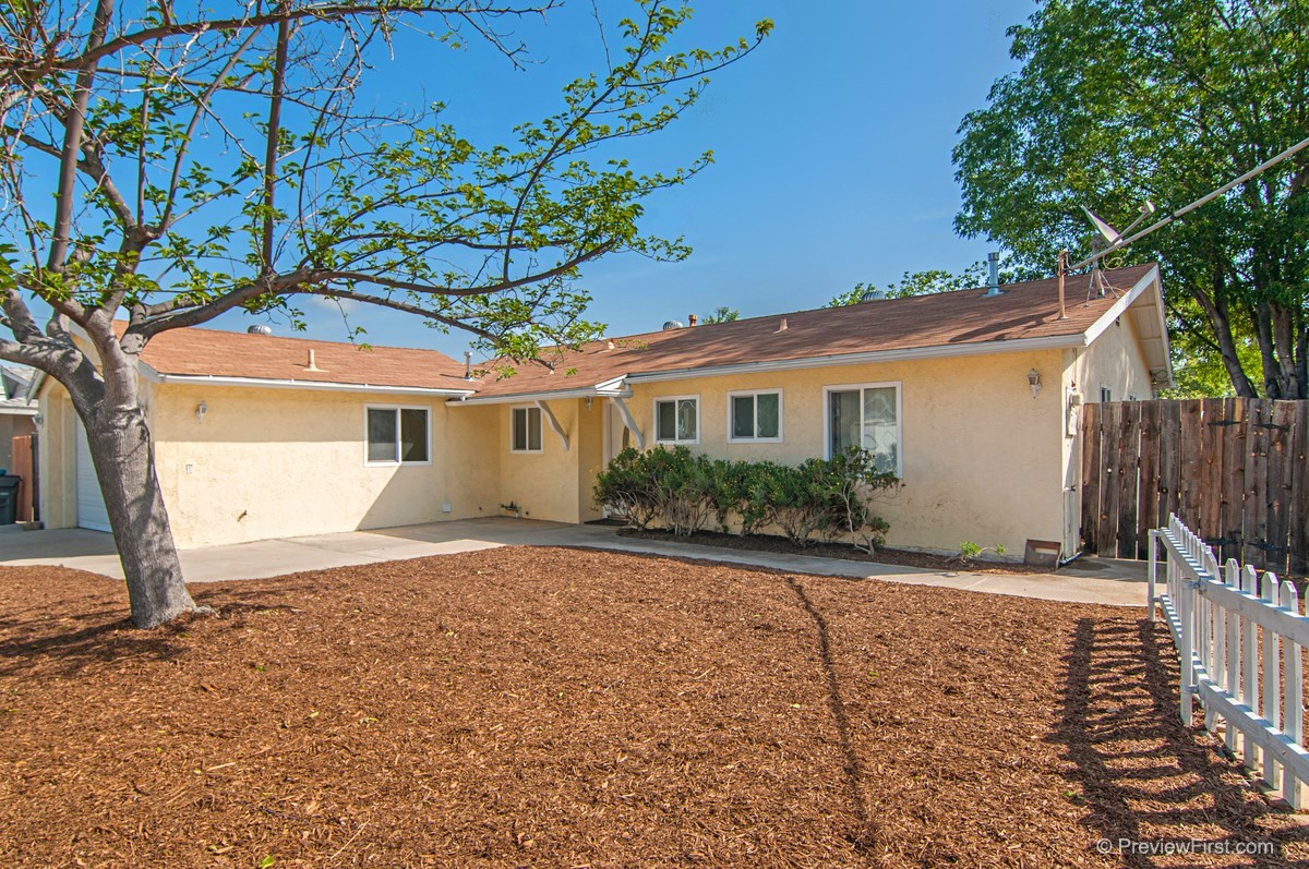 8557 Big Rock Road Santee, CA 92071 - Photo 3 of 20 Gallery Image 3