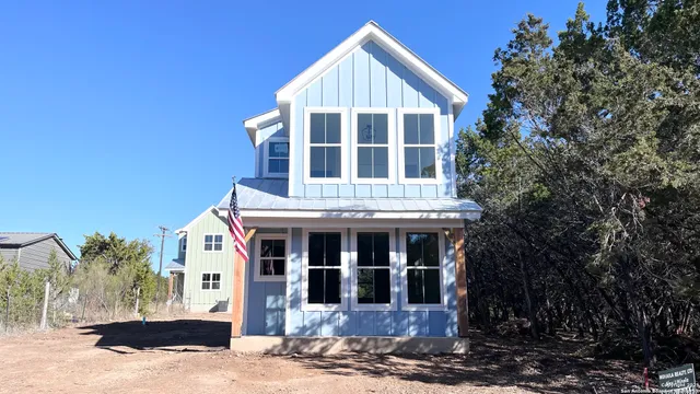 $224,700 | 272 Broken Bow Drive, Bandera, TX 78003