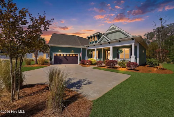 $689,000 | 5149 Barcroft Lake Drive, Leland, NC 28451