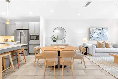 $1,198,000 | 1340 Civic Center Drive, Unit 4, Santa Clara, CA 95050