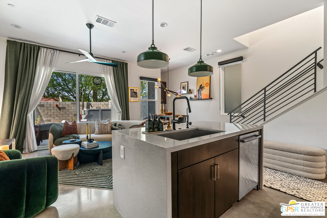 482 Paragon Loop Palm Springs, CA 92262 - Photo 3 of 43