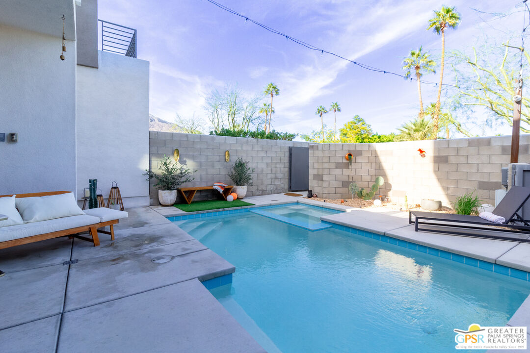 482 Paragon Loop Palm Springs, CA 92262 - Photo 39 of 43