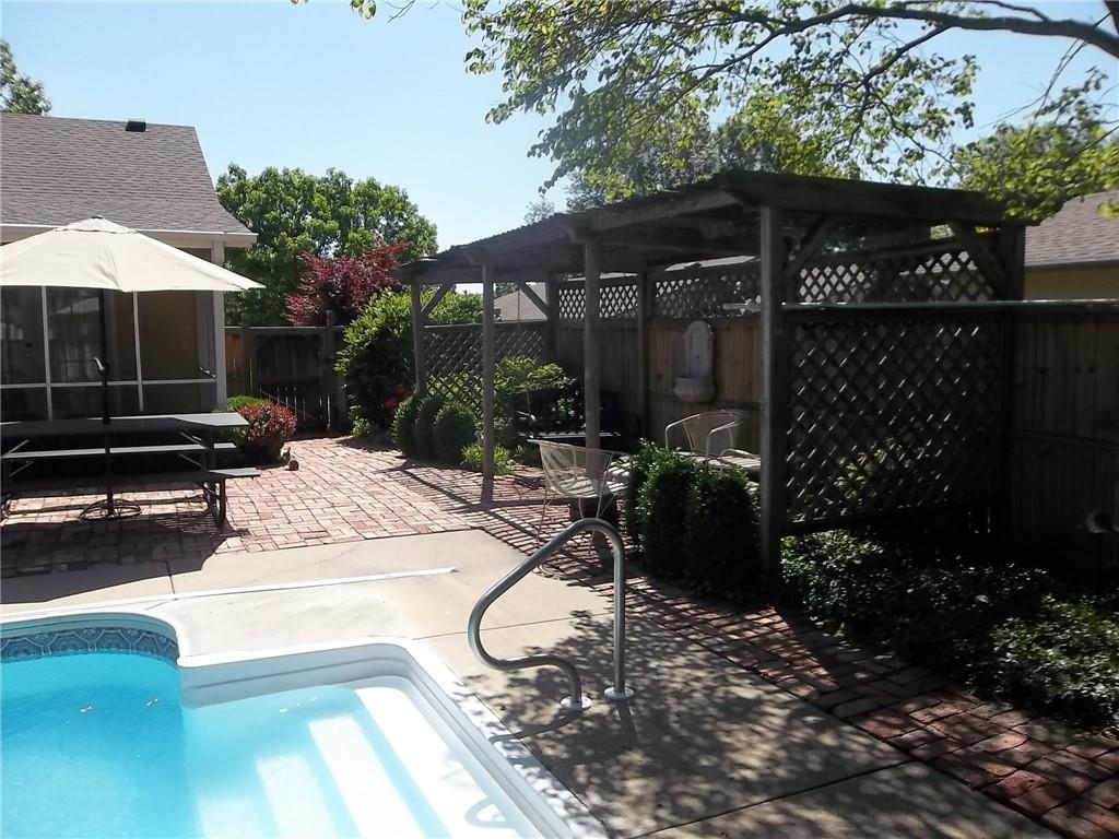 921 South Denman Avenue Chanute, KS 66720 - Photo 11 of 45