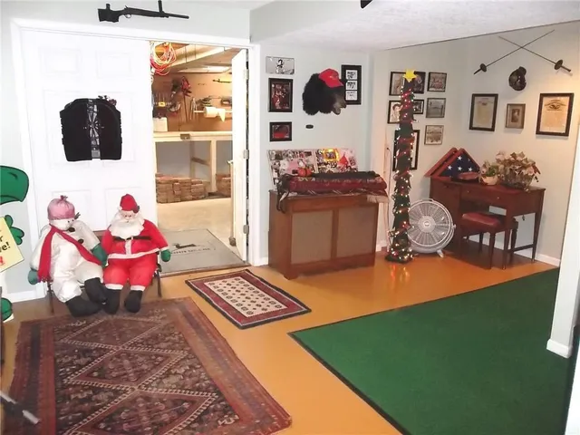 $325,000 | 921 South Denman Avenue, Chanute, KS 66720