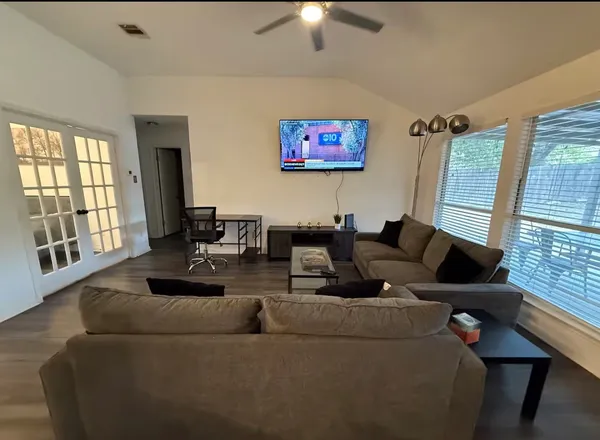 $2,300 | 1225 Hughmont Drive, Pflugerville, TX 78660