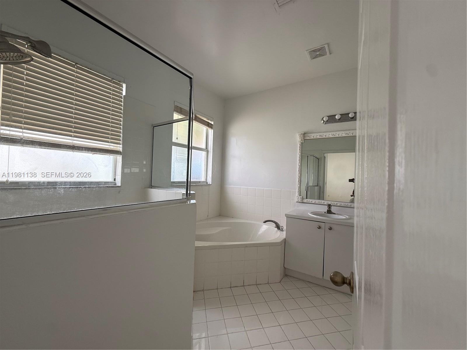 4045 Northeast 15th Street Homestead, FL 33033 - Photo 34 of 46