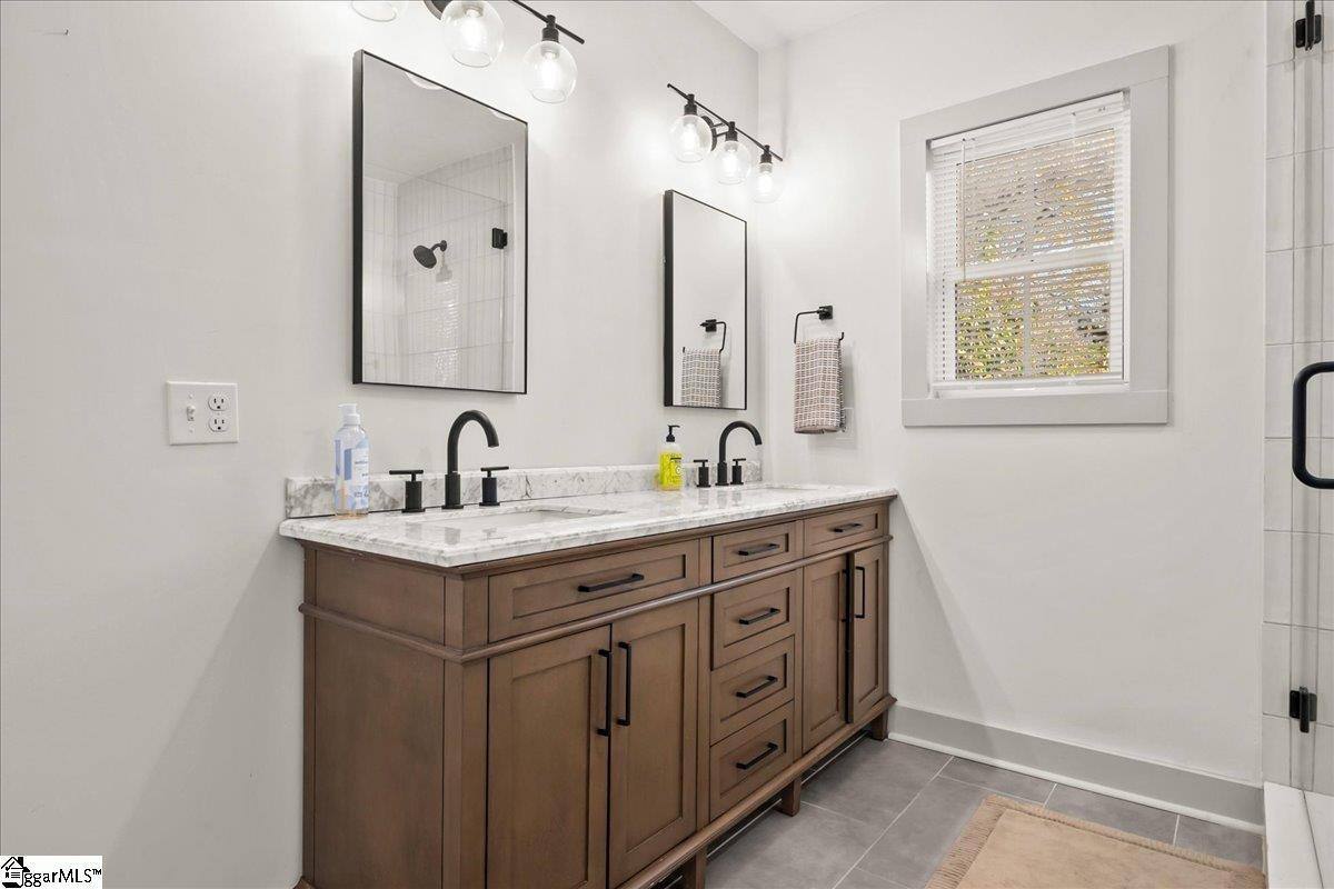 2019 East North Street Greenville, SC 29607 - Photo 23 of 36