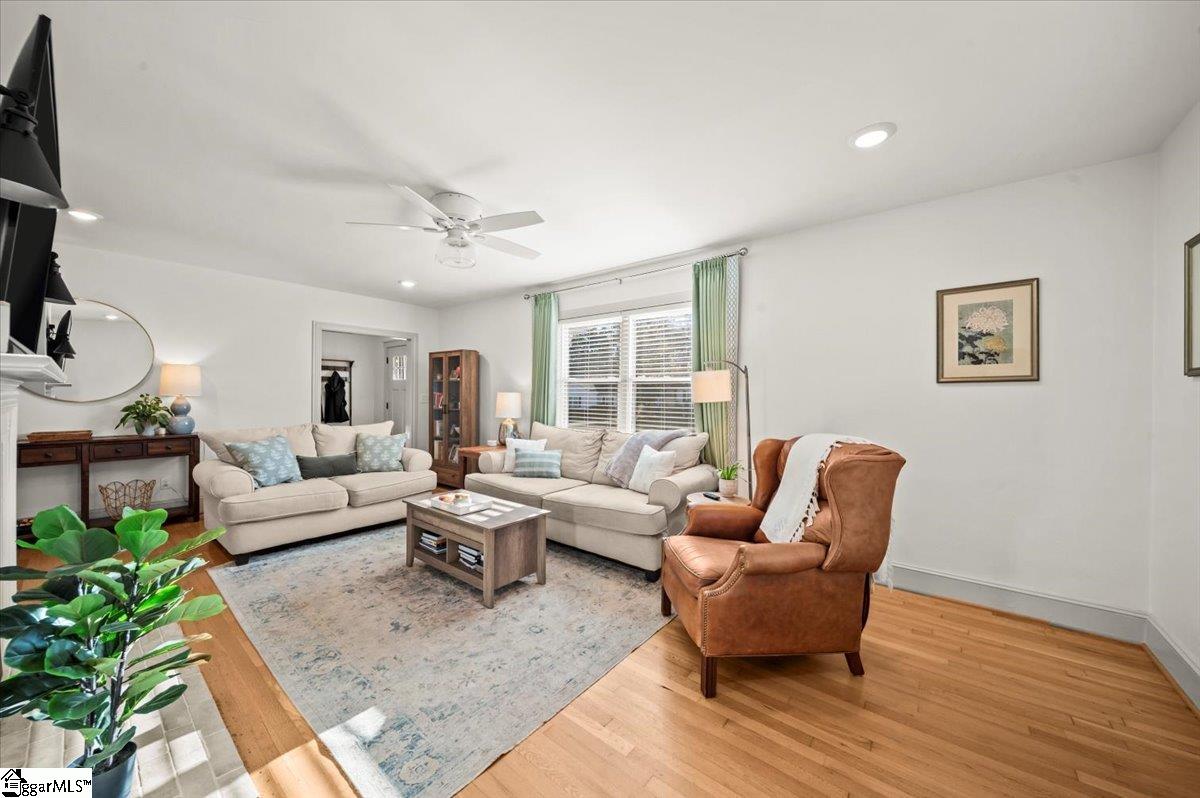 2019 East North Street Greenville, SC 29607 - Photo 8 of 36