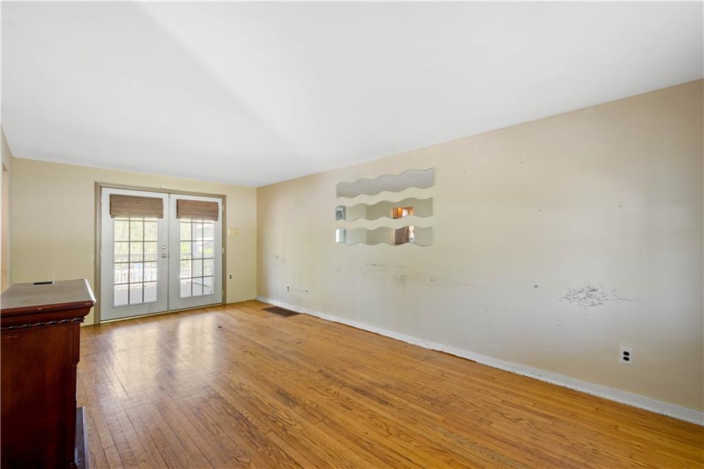 1140 Jacks Run Road North Versailles, PA 15137 - Photo 3 of 25 Gallery Image 3