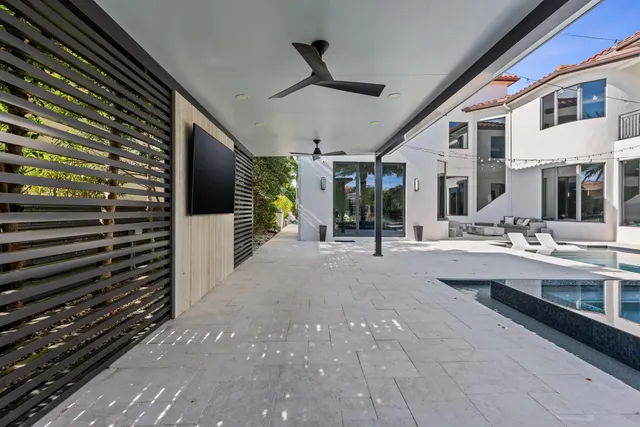 a view of living room and kitchen