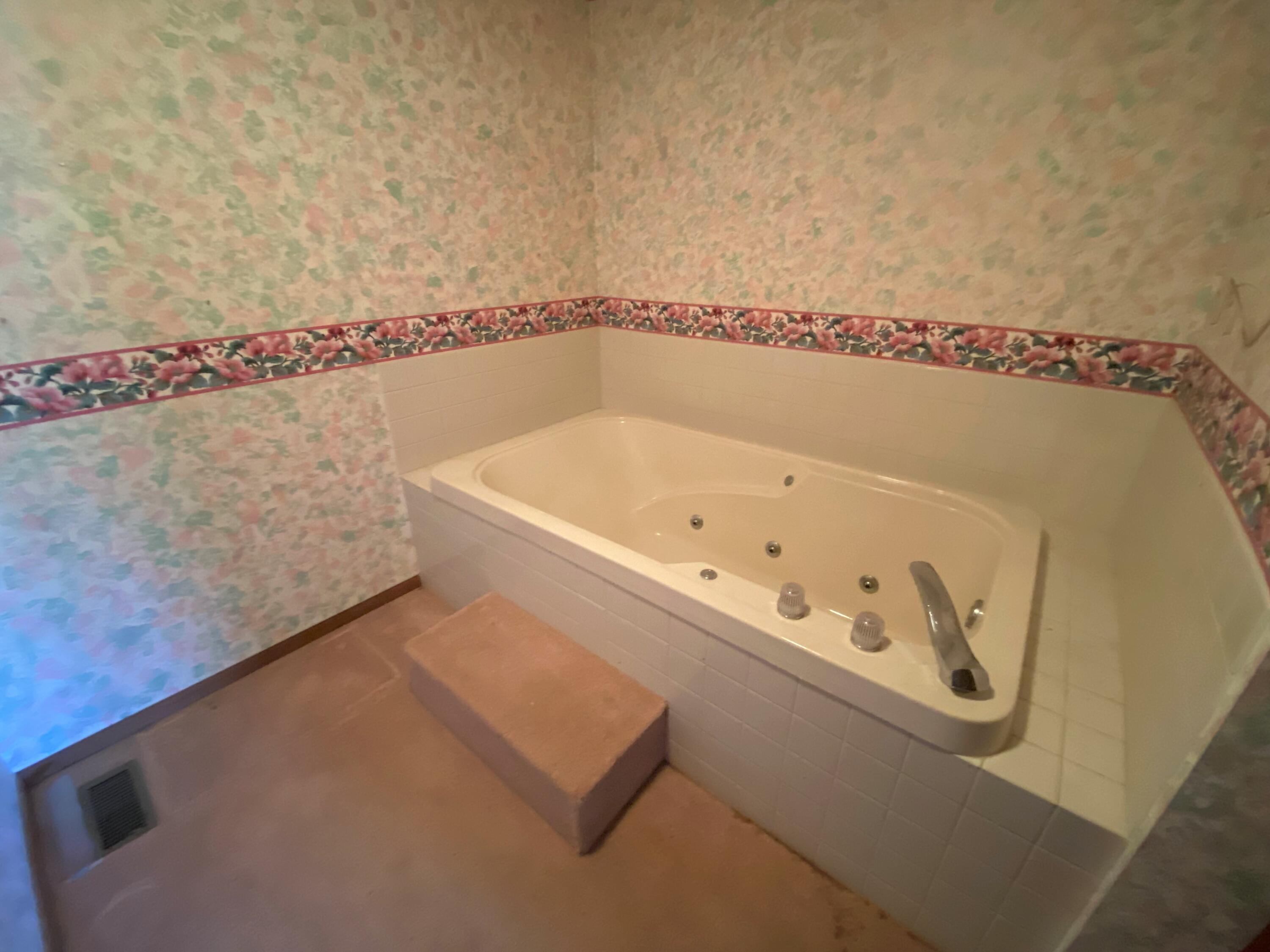 1668 Fox Ridge Drive, Unit 56 Springfield, OH 45503 - Photo 9 of 18