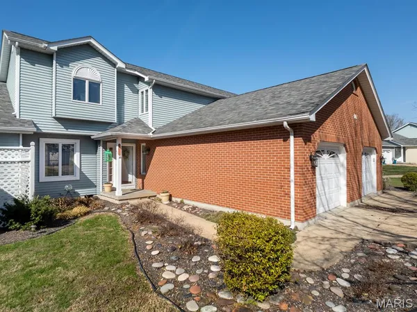 $279,000 | 16 Village At 4, Unit B, Cuba, MO 65453