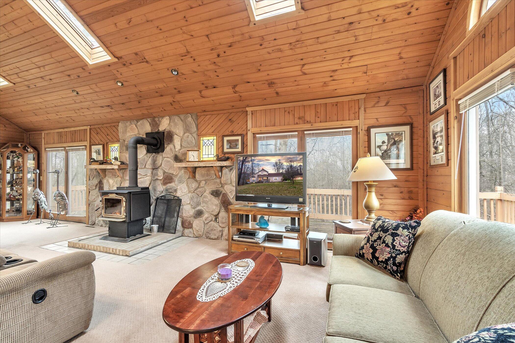 5800 Lee Road Jackson, MI 49201 - Photo 15 of 75 15-5800-Lee-Rd-WindowStill-Real-Estate-P