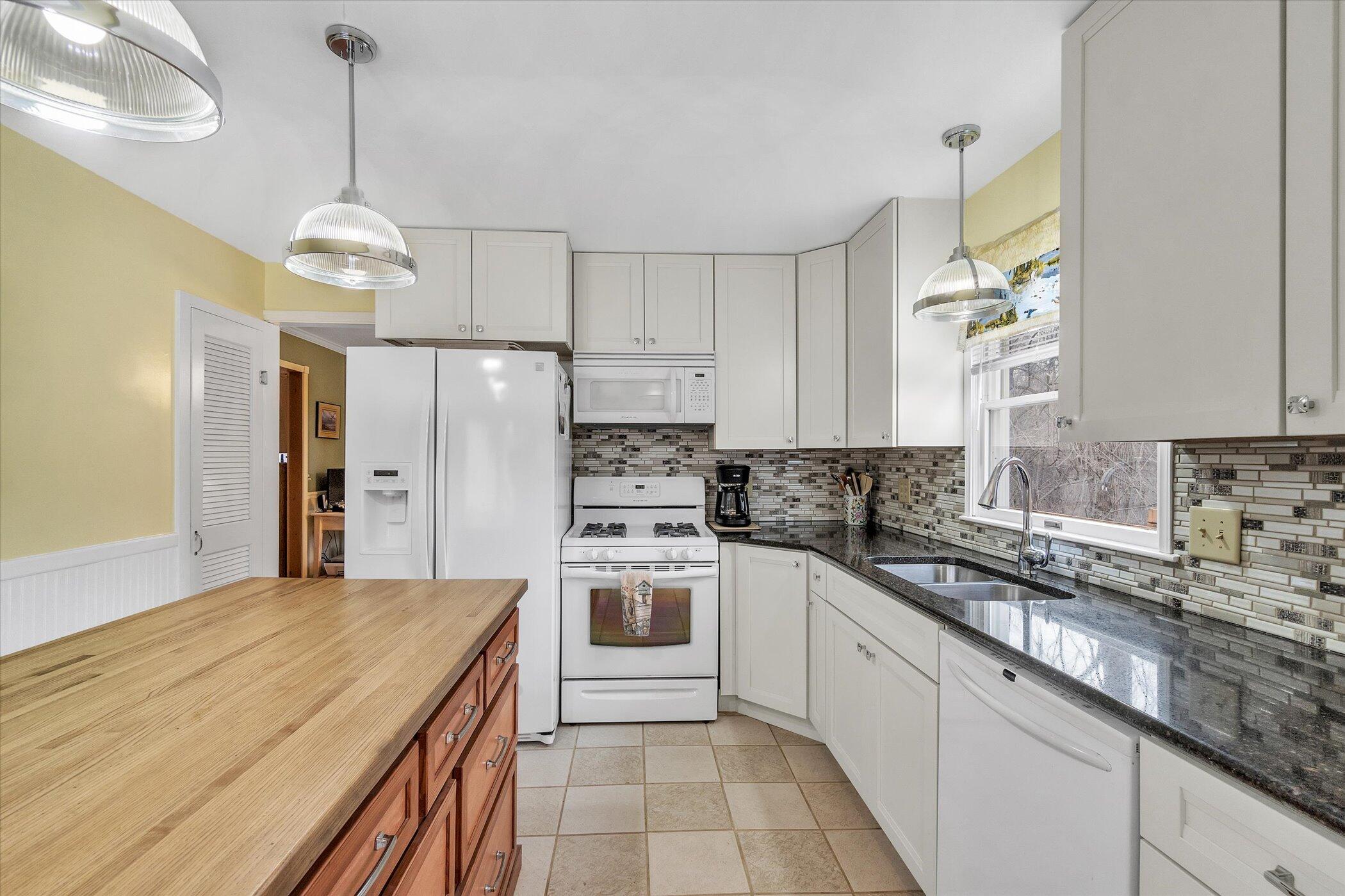 5800 Lee Road Jackson, MI 49201 - Photo 23 of 75 23-5800-Lee-Rd-WindowStill-Real-Estate-P
