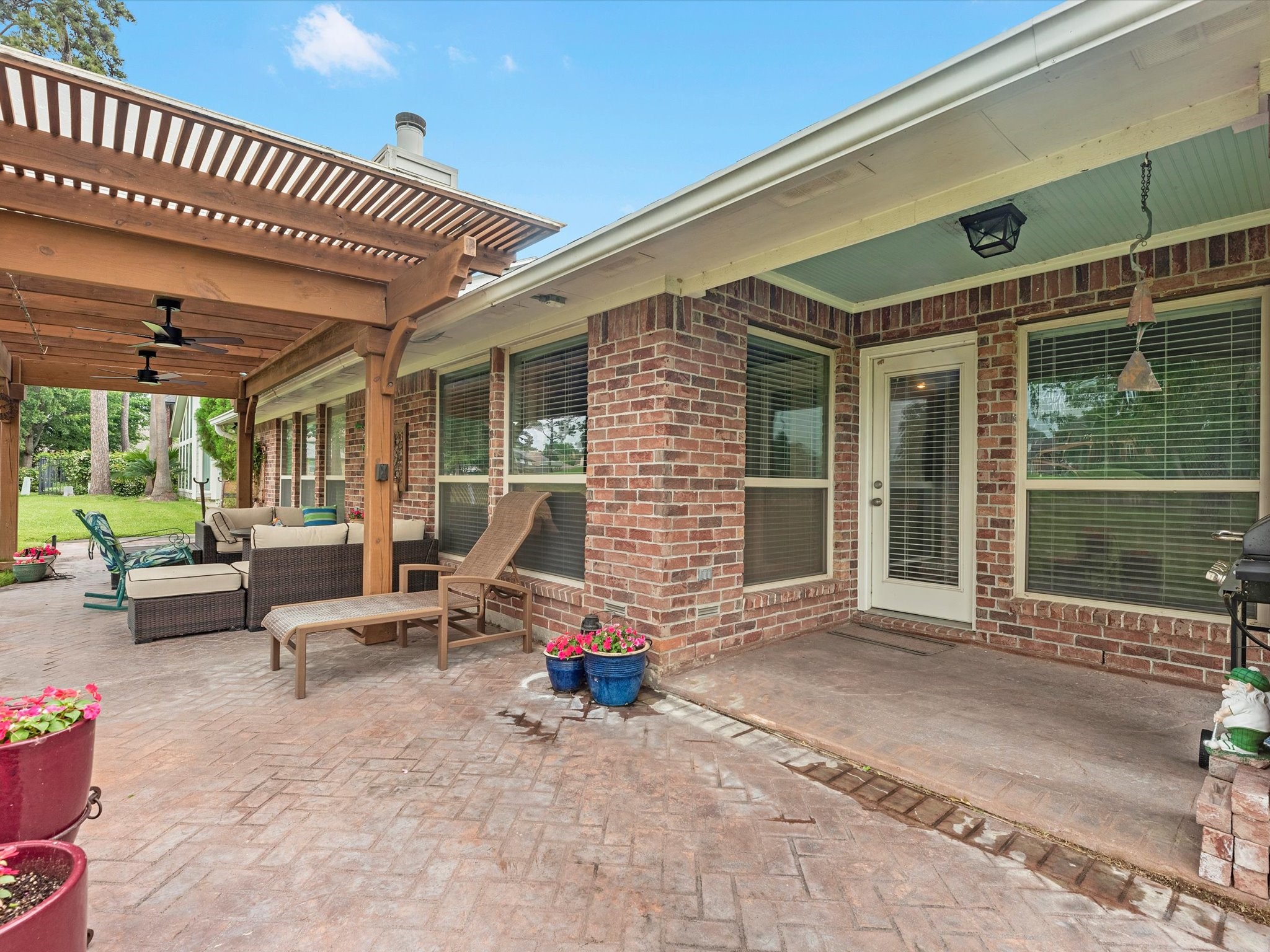 19019 Relay Road Humble, TX 77346 - Photo 29 of 31 a view of a house with a patio