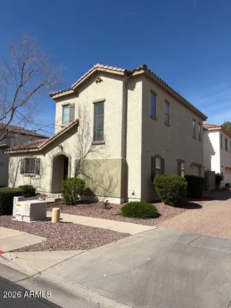 $1,895 | 4698 East Laurel Avenue, Gilbert, AZ 85234