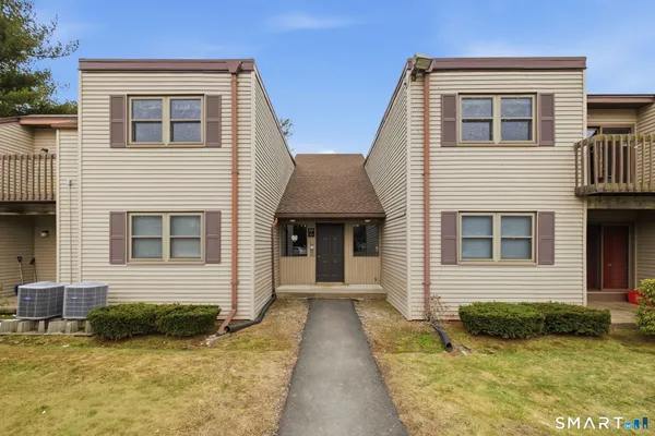 $245,000 | 1106 Twin Circle Drive, Unit 1106, South Windsor, CT 06074