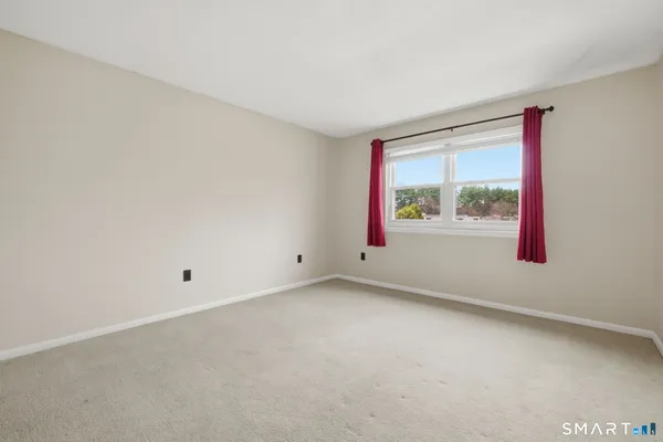 $245,000 | 1106 Twin Circle Drive, Unit 1106, South Windsor, CT 06074