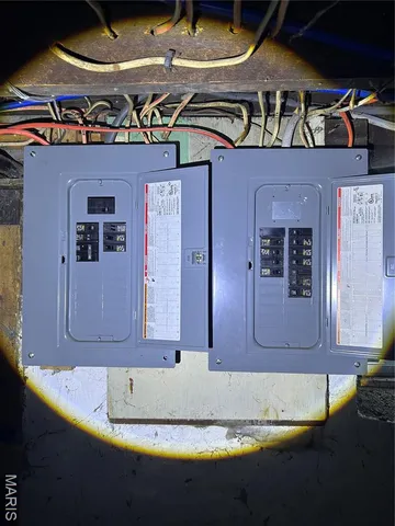 $42,000 | 4210 Holly Avenue, St. Louis, MO 63115