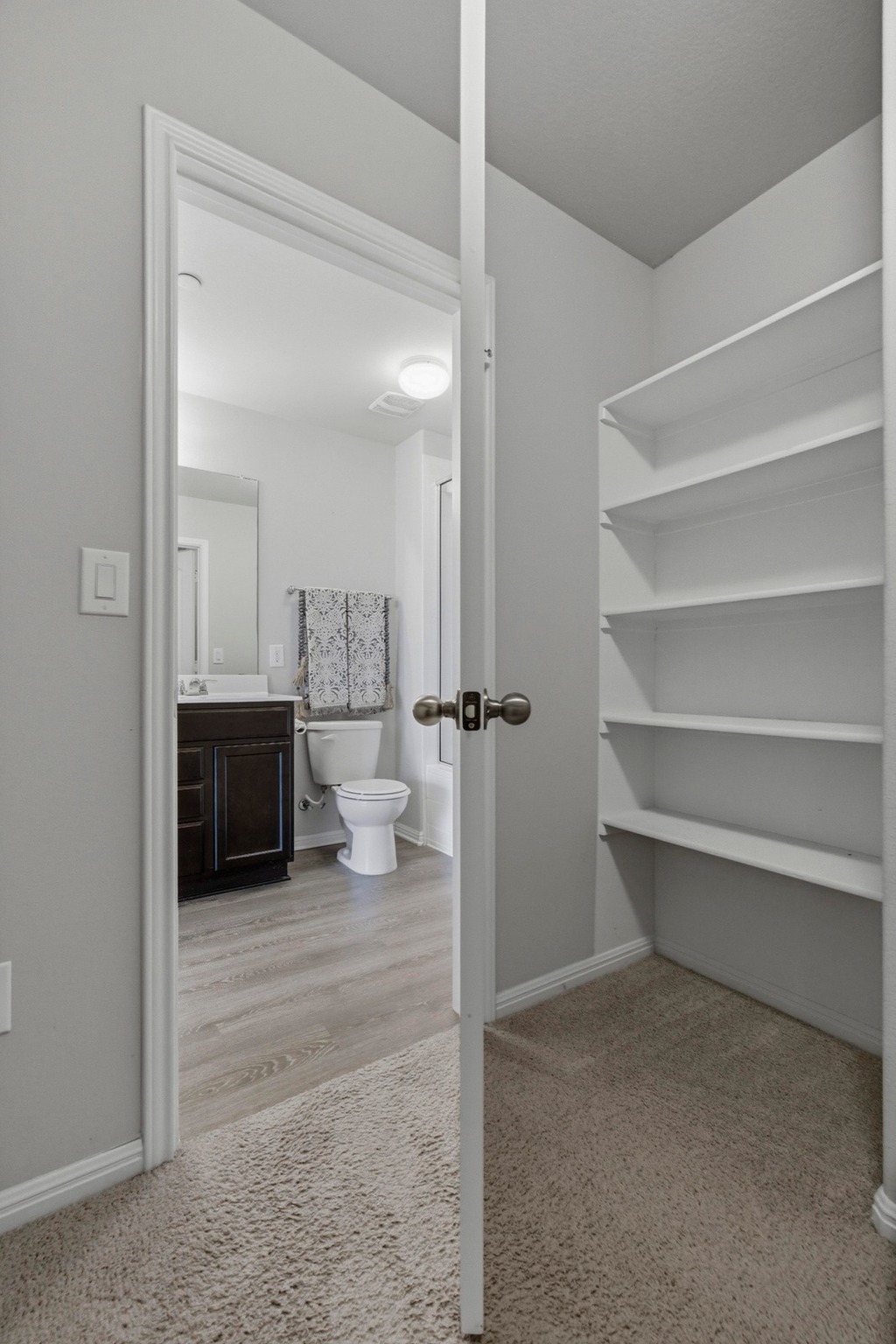 516 East Slaughter Lane, Unit 2402 Austin, TX 78744 - Photo 14 of 27