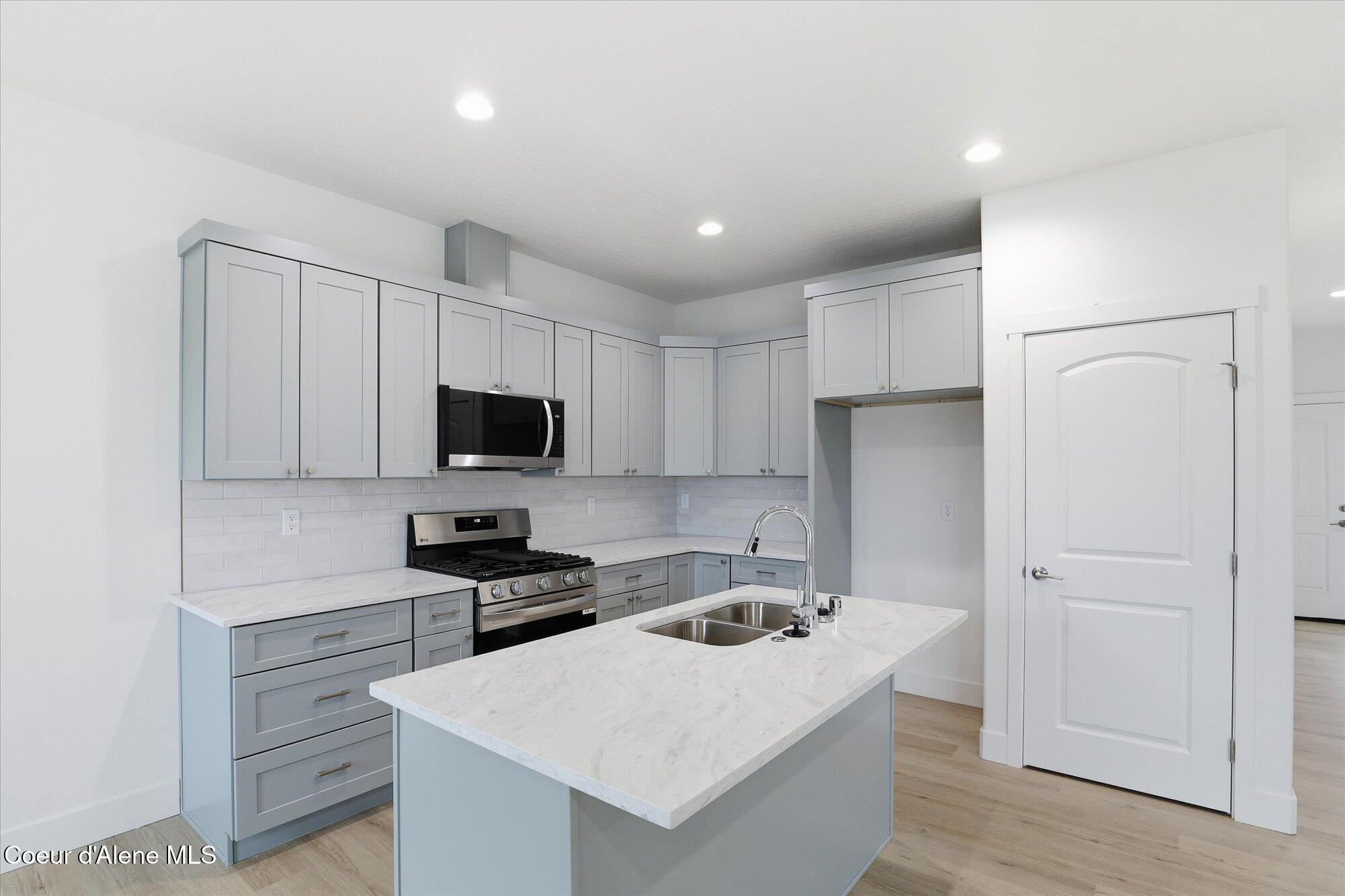 685 North Creative Post Falls, ID 83854 - Photo 9 of 23 Kitchen