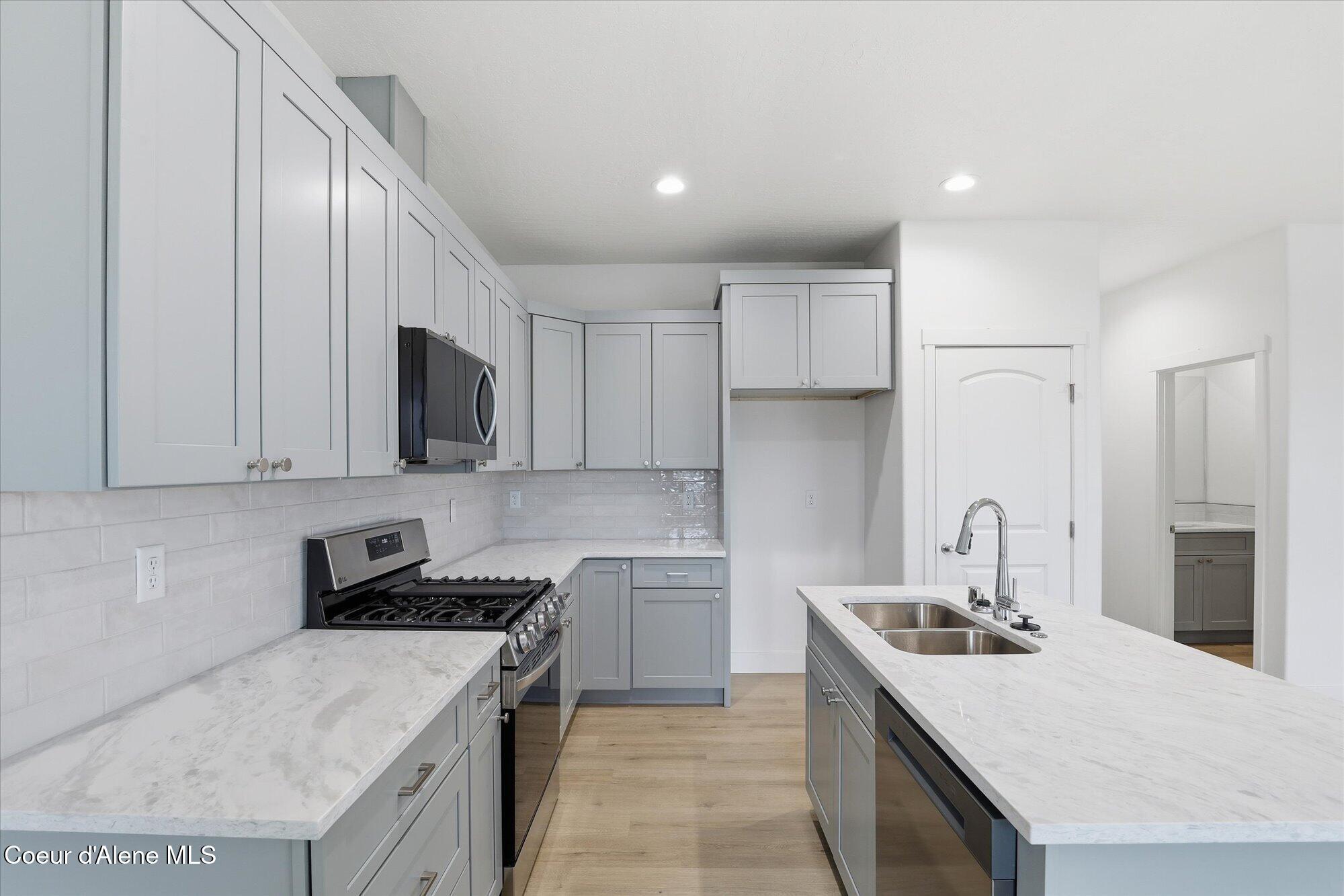 685 North Creative Post Falls, ID 83854 - Photo 10 of 23 Kitchen