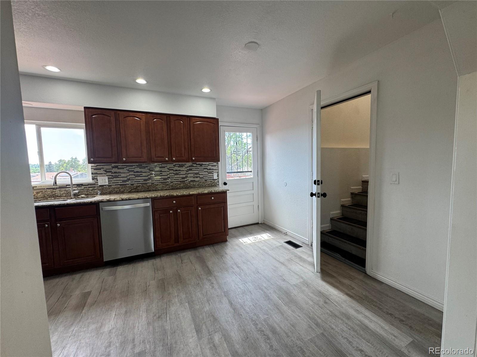 2012 South Ivory Street Aurora, CO 80013 - Photo 22 of 37