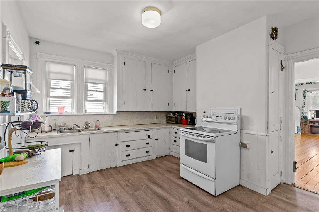 16 Ruggles Street Providence, RI 02908 - Photo 13 of 32