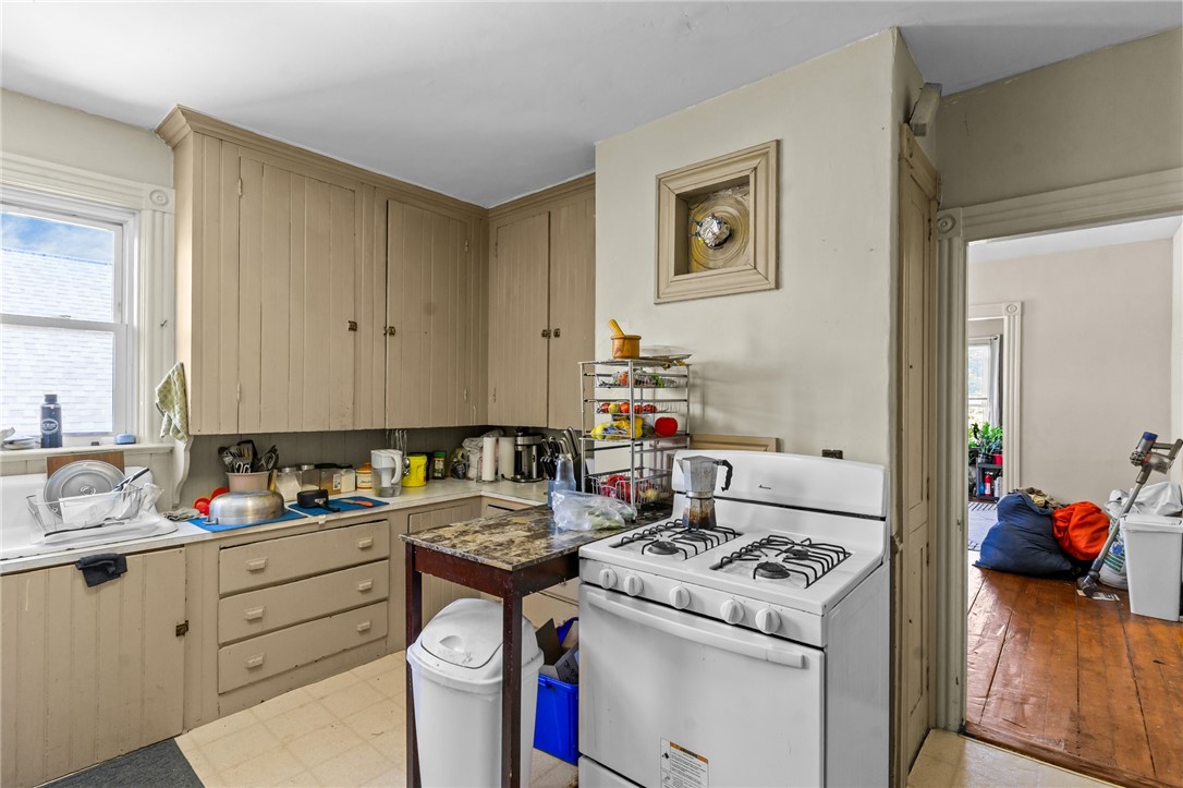 16 Ruggles Street Providence, RI 02908 - Photo 23 of 32