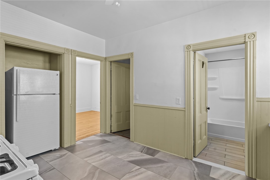 16 Ruggles Street Providence, RI 02908 - Photo 4 of 32