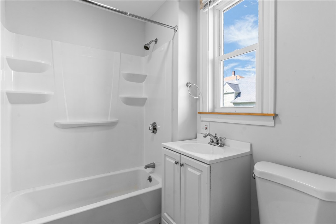 16 Ruggles Street Providence, RI 02908 - Photo 5 of 32