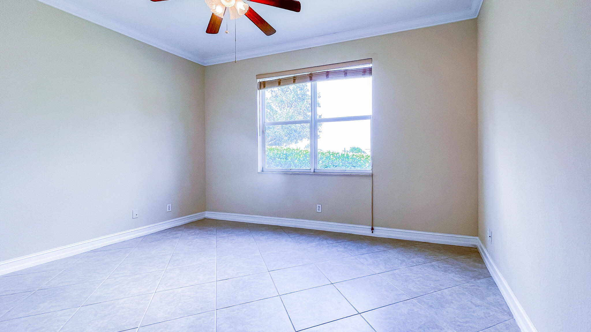 181 Bella Vista Way Royal Palm Beach, FL 33411 - Photo 13 of 34 bedroom1 (2)