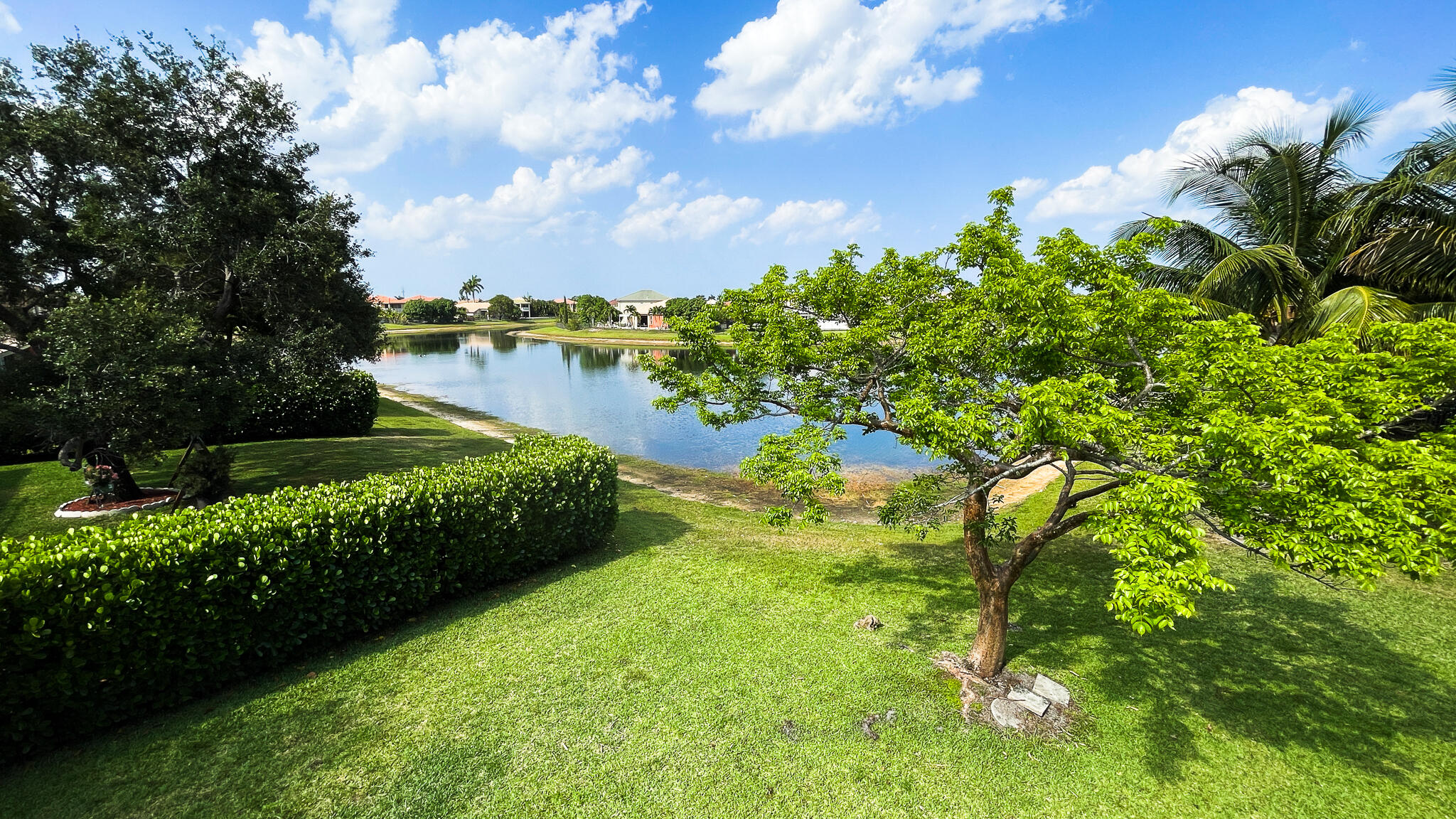 181 Bella Vista Way Royal Palm Beach, FL 33411 - Photo 21 of 34 patio (1)