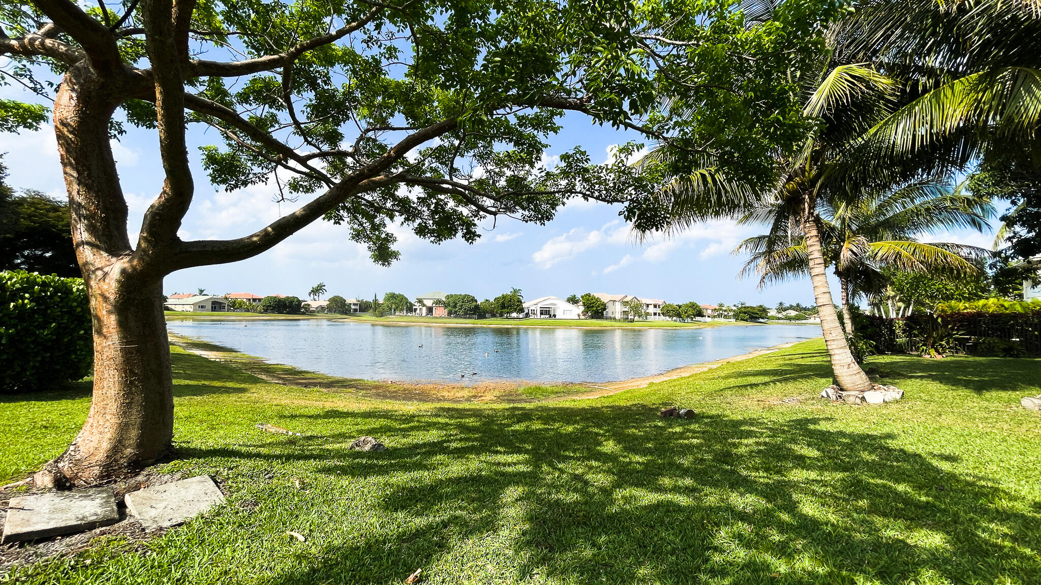 181 Bella Vista Way Royal Palm Beach, FL 33411 - Photo 29 of 34 backview