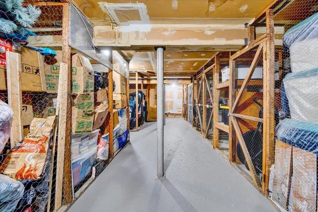 a view of an outdoor space